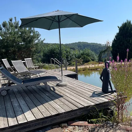 Kellerstoeckl Dorrer Mit Schwimmteich *